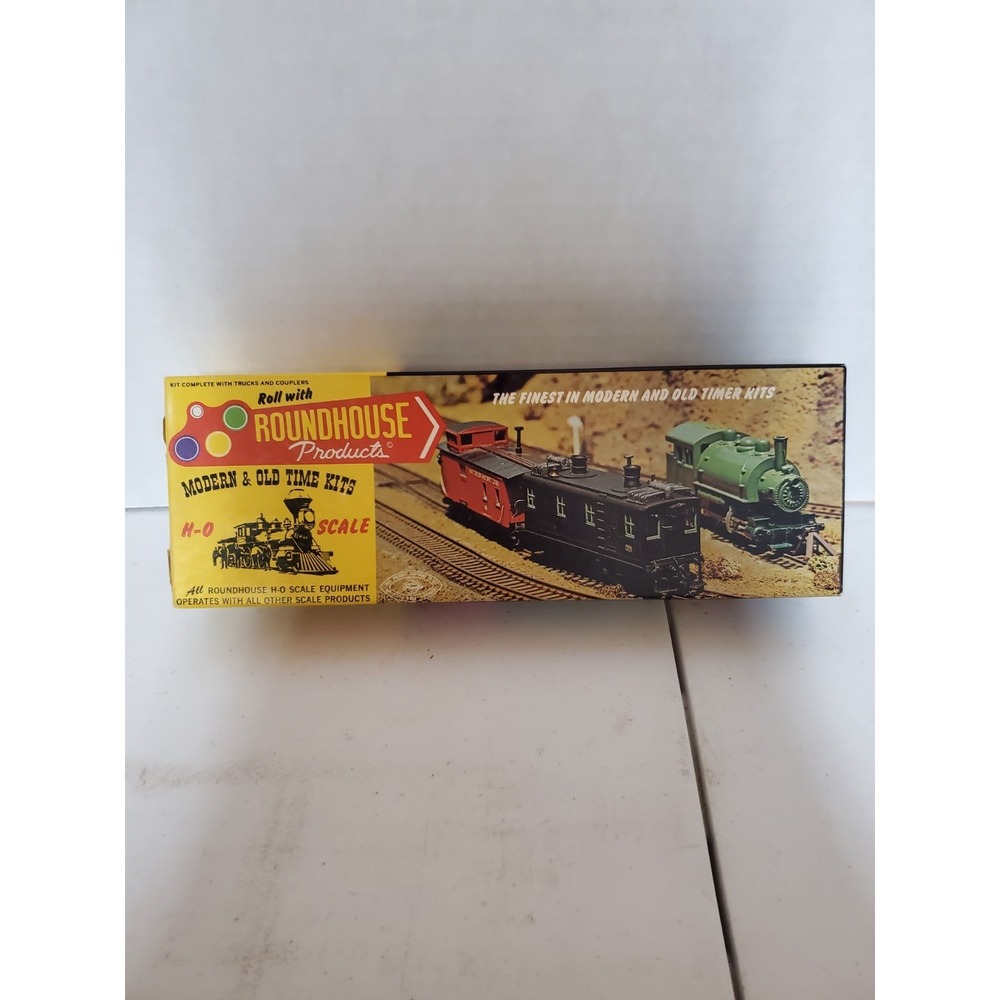 Vintage Roundhouse HO Rs3 Diesel Locomotive #2361 NEW IN BOX